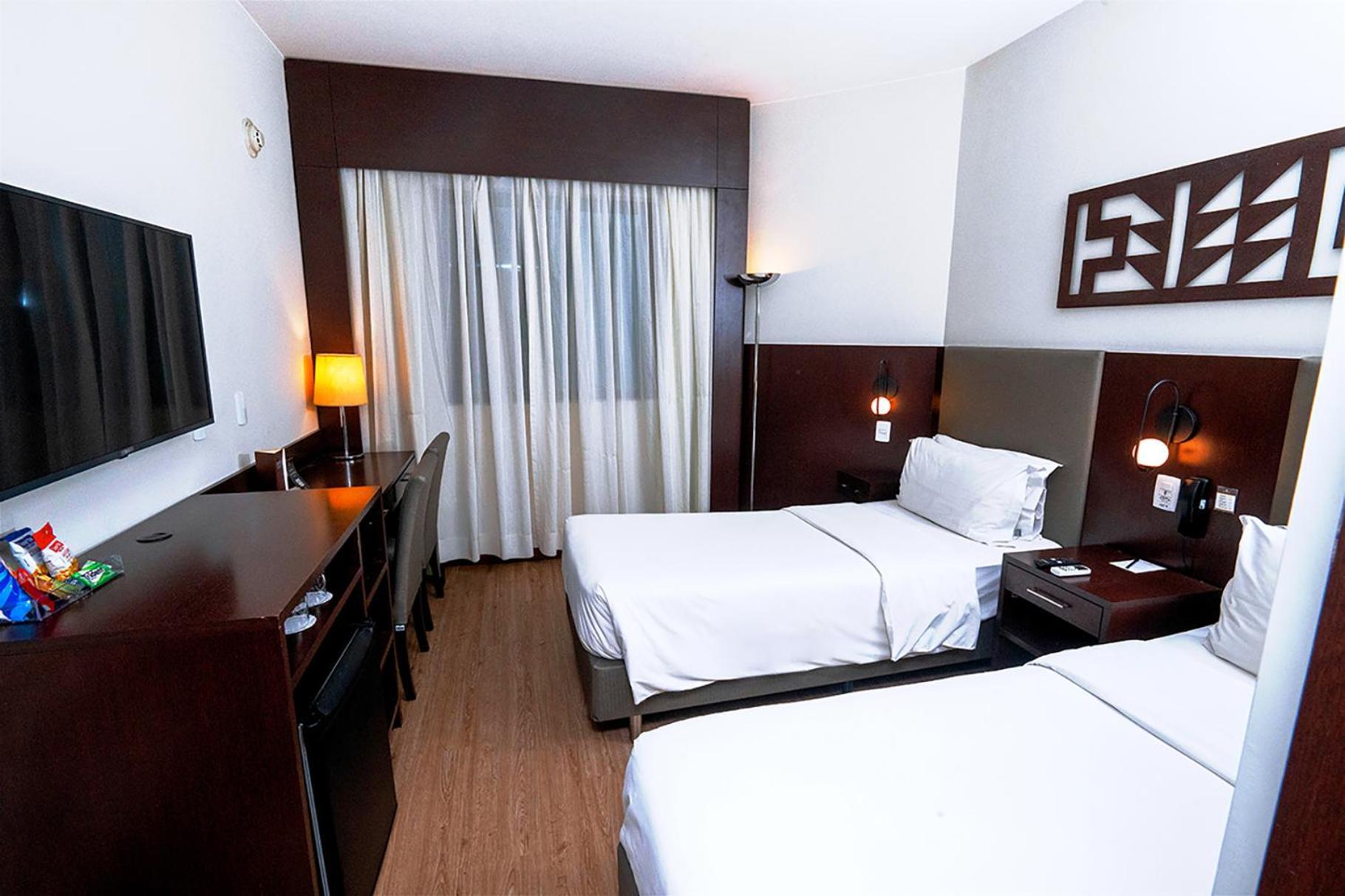 Royal Boutique Paulista Hotel เซาเปาโล ภายนอก รูปภาพ