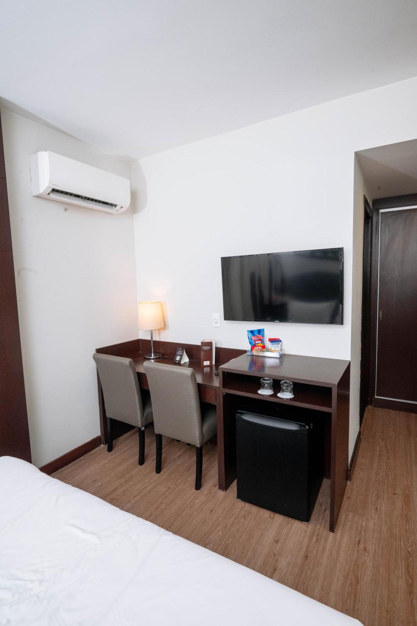 Royal Boutique Paulista Hotel เซาเปาโล ภายนอก รูปภาพ