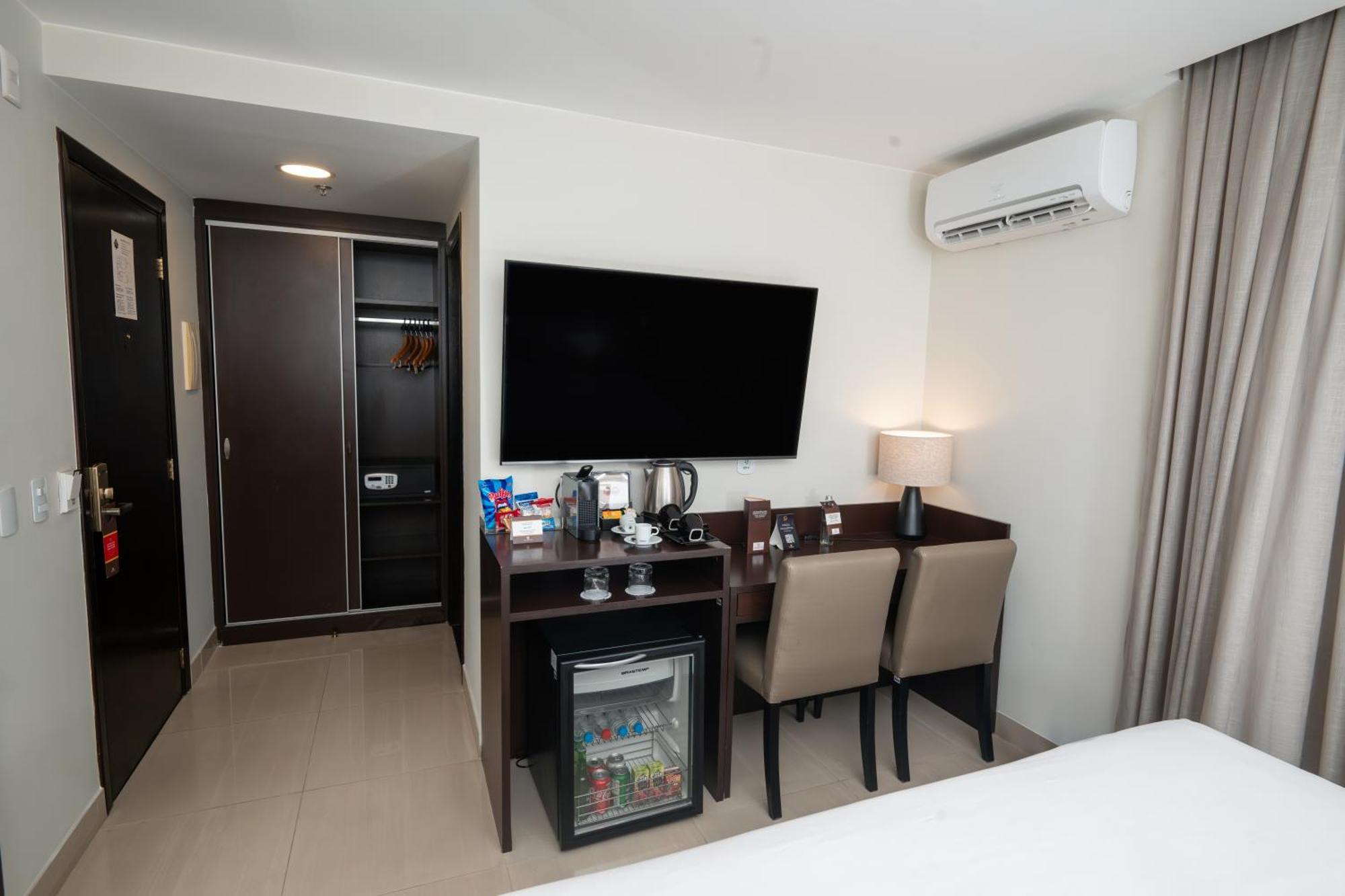 Royal Boutique Paulista Hotel เซาเปาโล ภายนอก รูปภาพ