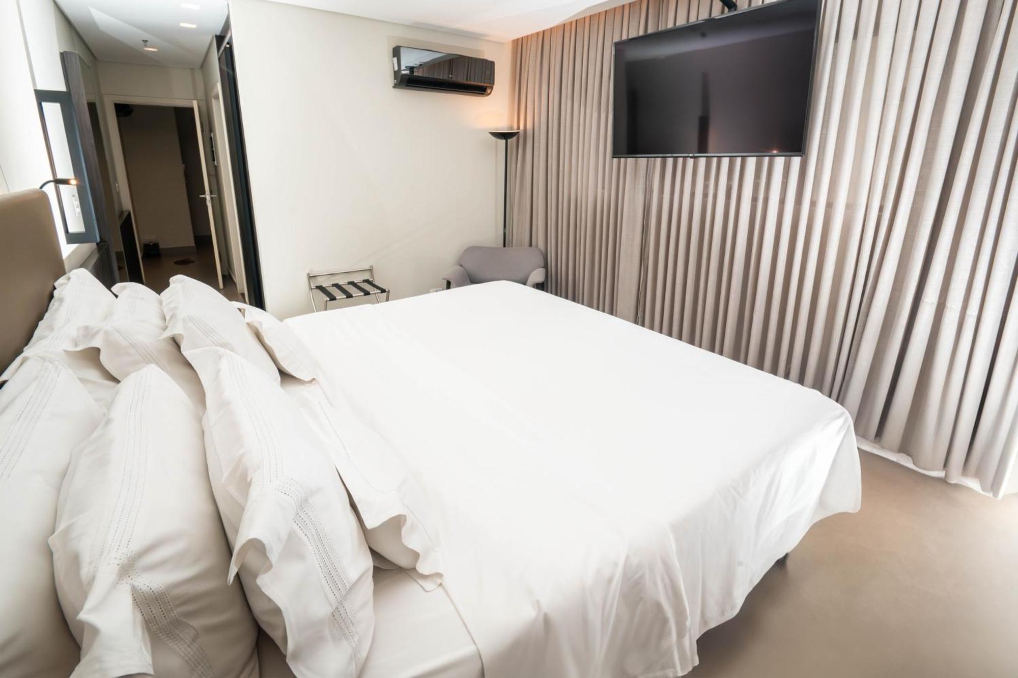 Royal Boutique Paulista Hotel เซาเปาโล ภายนอก รูปภาพ