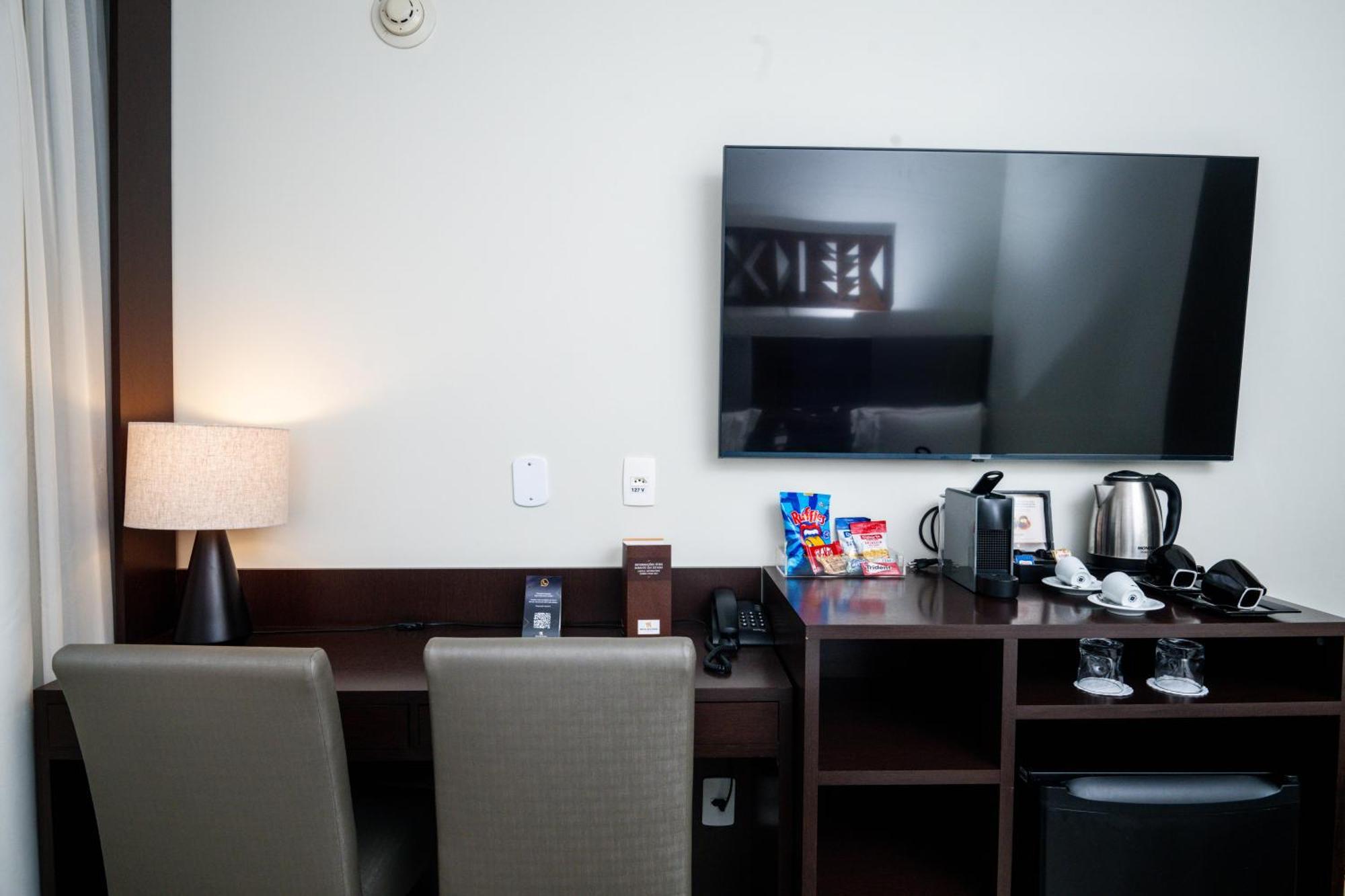Royal Boutique Paulista Hotel เซาเปาโล ภายนอก รูปภาพ