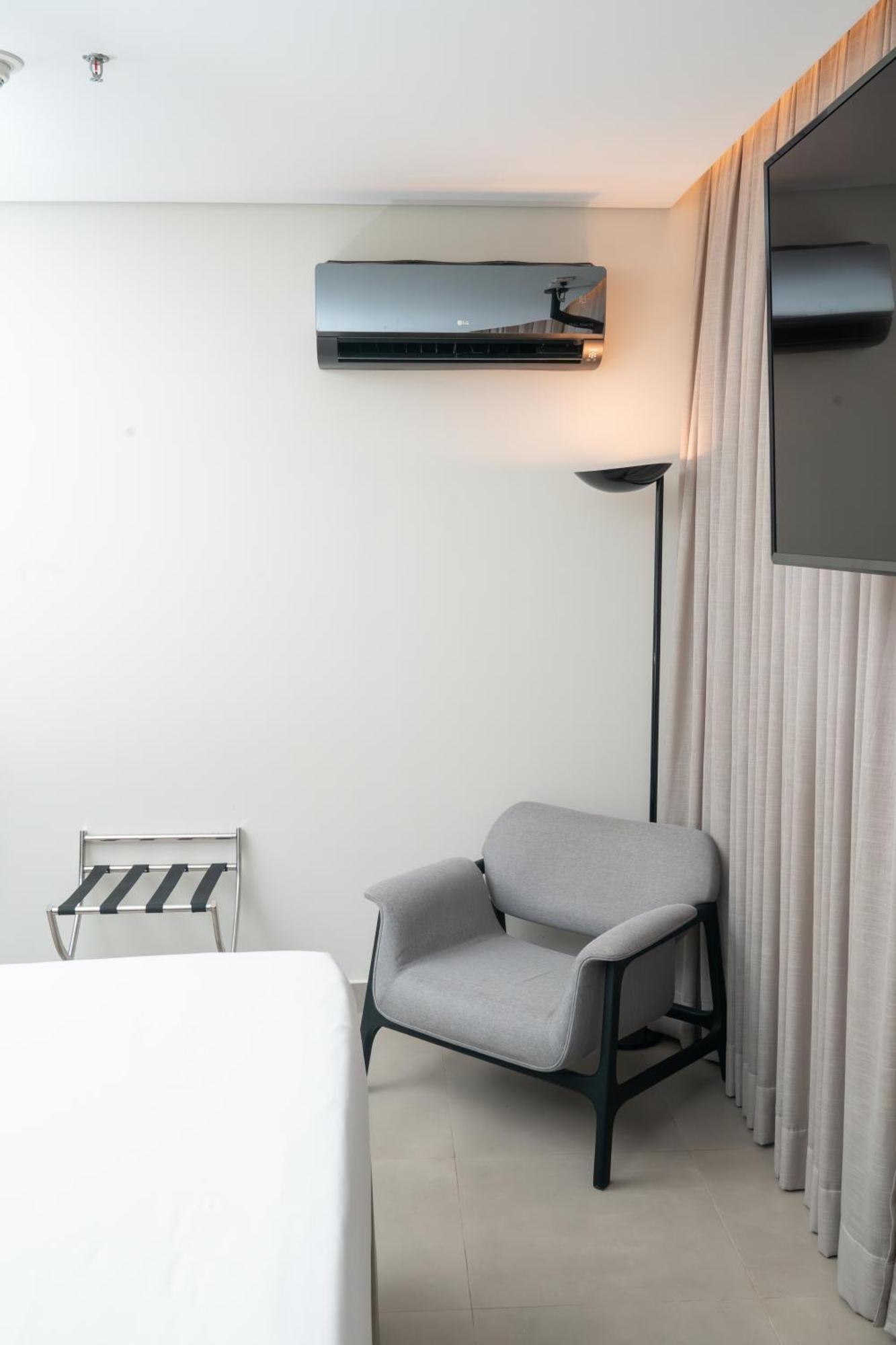 Royal Boutique Paulista Hotel เซาเปาโล ภายนอก รูปภาพ