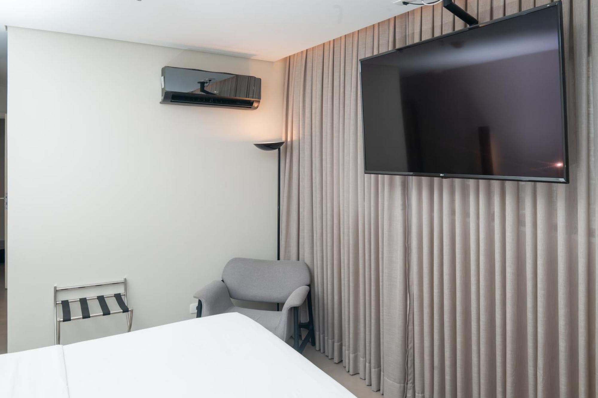 Royal Boutique Paulista Hotel เซาเปาโล ภายนอก รูปภาพ